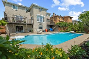 4-bedroom home for sale in Brampton — 10 Whitmore Court