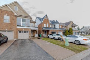 3-bedroom semi-detached home for sale in Peel — 1105 Meadowgrove Court