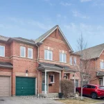 3-bedroom condo townhouse for sale in Peel — 1108 Lower Village Crescent (Photo 1)