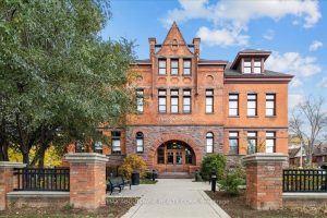 1-bedroom condo apartment for sale in Hamilton — 110 - 200 Stinson Street