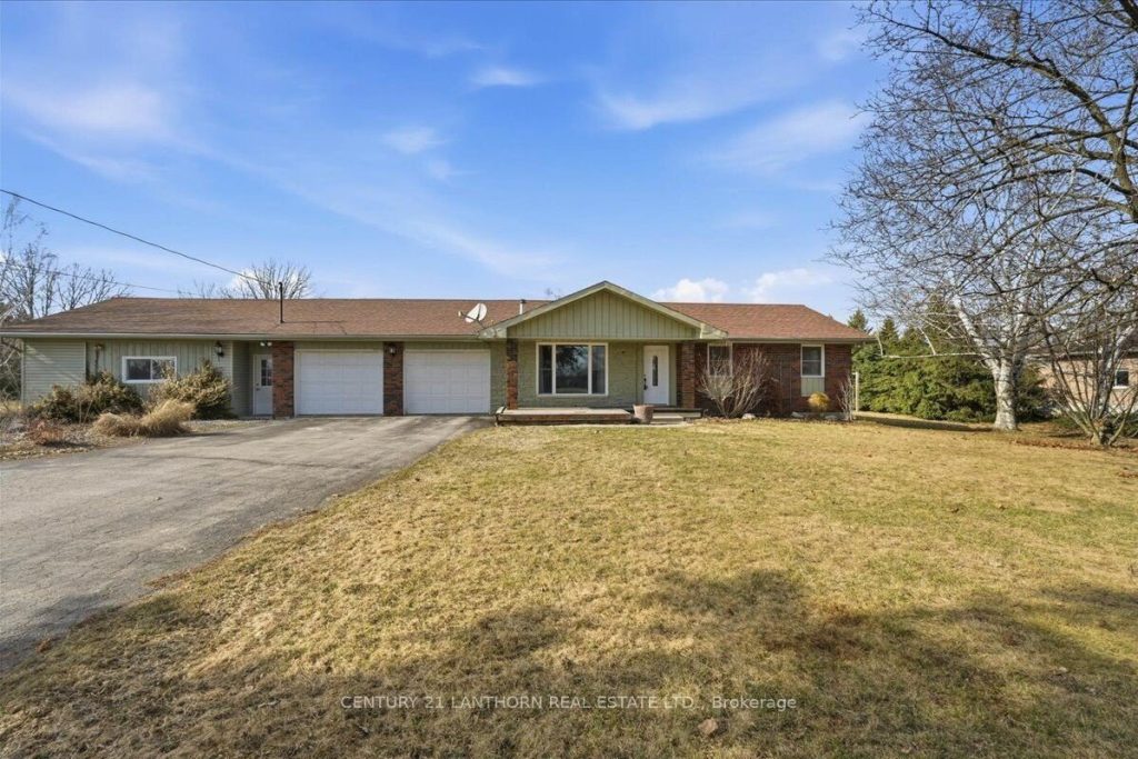 2-bedroom detached home for sale in Hastings — 1121 Harmony Road (Photo 1)