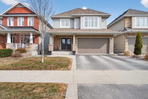 4-bedroom detached home for sale in Frontenac — 1140 Escala Crescent
