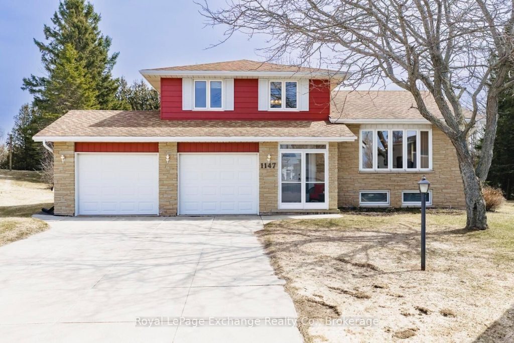 3-bedroom detached home for sale in Bruce — 1147 Knights Court (Photo 1)