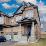 4-bedroom home for sale in Kitchener — 115 Winter Wren Crescent (Photo 3)