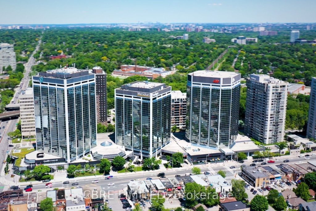 Studio commercial retail home for rent in Toronto — 116 - 3300 Bloor Street (Photo 1)