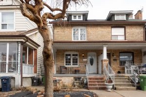 3-bedroom semi-detached home for sale in Toronto — 116 Ascot Avenue