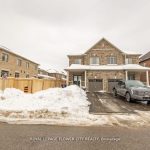 4-bedroom home for sale in Bradford West Gwillimbury — 117 Taucar Gate (Photo 5)