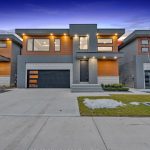 4-bedroom detached home for sale in Essex — 118 Bear Street (Photo 1)