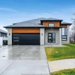 4-bedroom detached home for sale in Essex — 118 Bear Street (Photo 4)