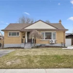 5-bedroom home for sale in Kitchener — 119 Walker Street (Photo 4)