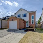 3-bedroom detached home for sale in Waterloo — 11 Blue Spruce Court (Photo 5)