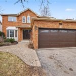 3-bedroom detached home for sale in Waterloo — 11 Carolinian Lane (Photo 4)