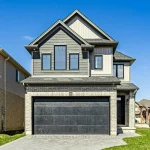 4-bedroom detached home for sale in London North — 1200 Emma Chase Drive (Photo 1)