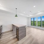 1-bedroom home for rent in Toronto — 1205 - 484 Spadina Avenue (Photo 2)