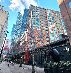 1-bedroom condo apartment for rent in Toronto — 1208 - 38 The Esplanade N/a