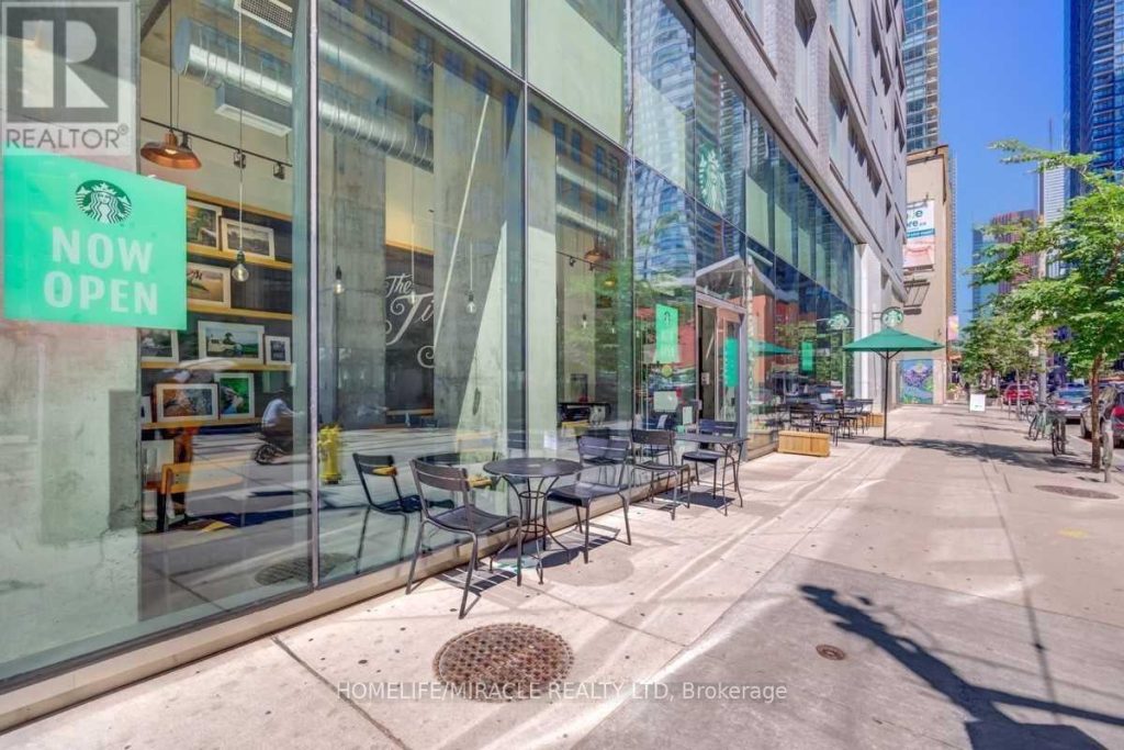 2-bedroom home for rent in Toronto — 1212 - 101 Peter Street (Photo 1)