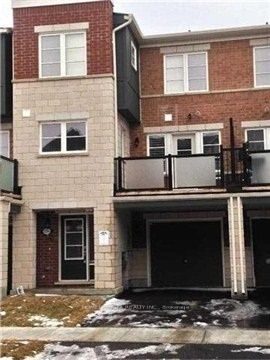 2-bedroom att/row/townhouse for rent in Brampton — 124 Baycliffe Crescent (Photo 1)