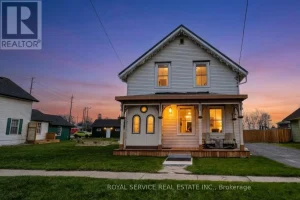 4-bedroom home for sale in Port Hope — 127 King Street