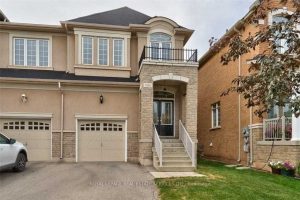 3-bedroom semi-detached home for rent in Oakville — 1285 Jezero Crescent