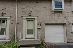 3-bedroom condo townhouse for rent in London South — 12 - 900 Pond View Road