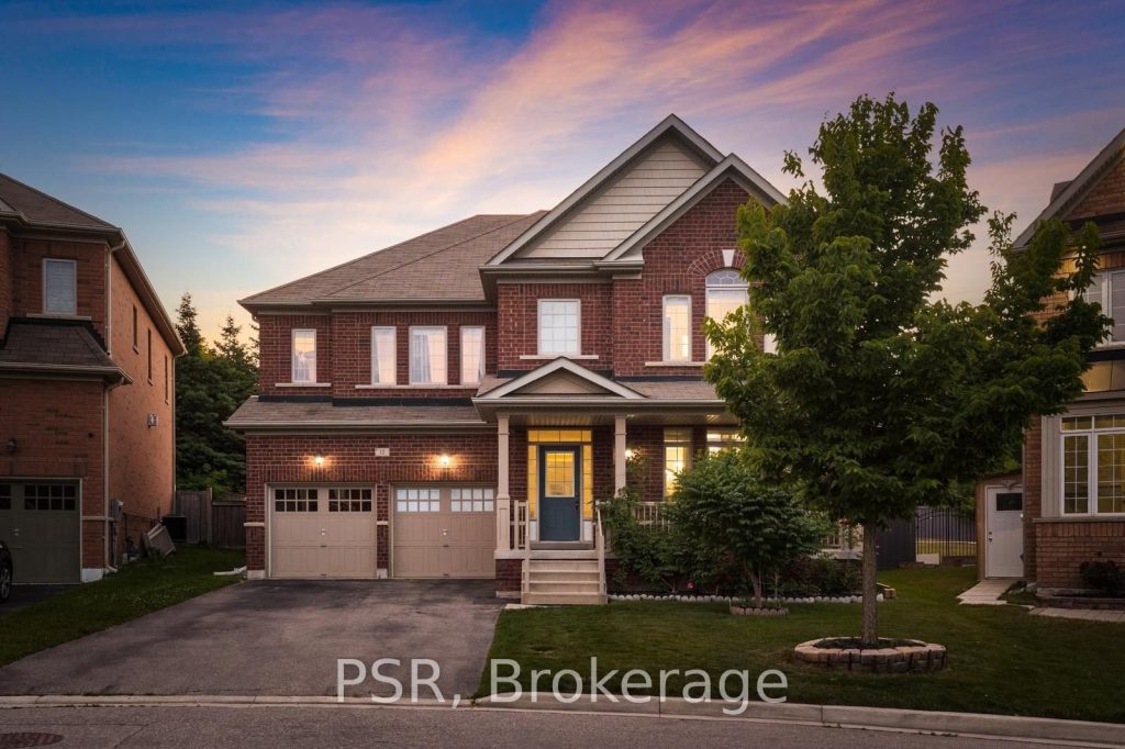 4-bedroom detached home for sale in Peel — 12 Danfield Court (Photo 1)