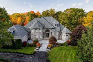 4-bedroom detached home for sale in Durham — 12 Deer Run