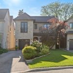 4-bedroom detached home for sale in Toronto — 12 Elliott Avenue (Photo 1)