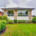 3-bedroom detached home for rent in Toronto — 12 Sultan Pool Drive E (Photo 3)