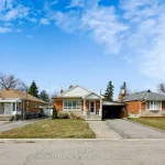 3-bedroom detached home for sale in Toronto — 12 Willowhurst Crescent (Photo 3)