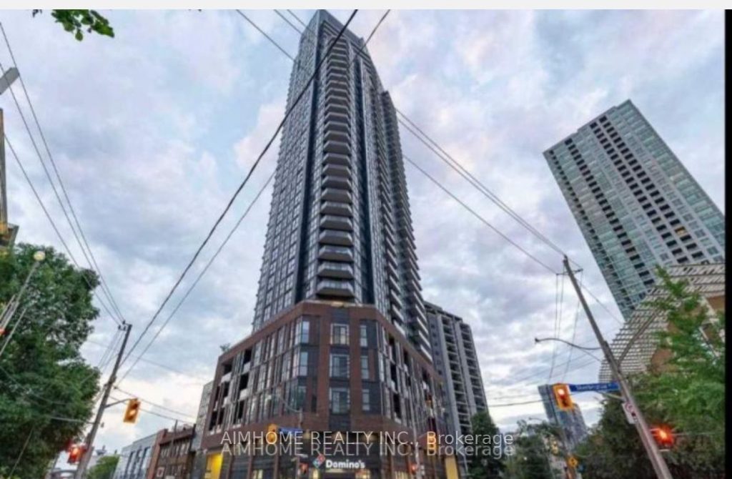 1-bedroom condo apartment for sale in Toronto — 1306 - 159 Wellesley Street (Photo 1)