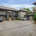 3-bedroom semi-detached home for sale in Grey County — 130 White Oak Crescent (Photo 5)