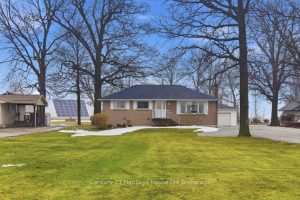 3-bedroom detached home for sale in Essex — 13132 Walker Side Road