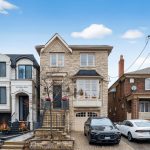 4-bedroom detached home for sale in Toronto — 132 Duplex Avenue (Photo 3)