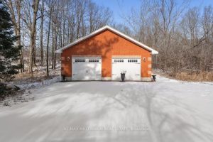 4-bedroom detached home for sale in Frontenac — 13382 Highway 38 N/a