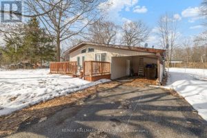 3-bedroom home for sale in Ottawa — 135 Woods Road