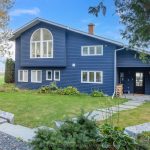 3-bedroom detached home for sale in Grey County — 137 Bayview Avenue (Photo 1)