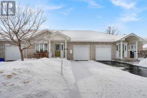 2-bedroom att/row/townhouse for sale in Frontenac — 137 Ellesmeer Avenue