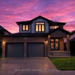 4-bedroom detached home for sale in Middlesex — 139 Prince Street (Photo 4)