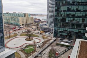 1-bedroom condo apartment for sale in Toronto — 1401 - 88 Harbour Street