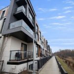 2-bedroom home for sale in Richmond Hill — 1406 - 15 David Eyer Road West (Photo 3)