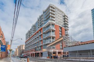 1-bedroom condo apartment for rent in Toronto — 1410 - 255 Richmond Street E