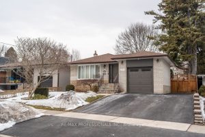 2-bedroom detached home for sale in Peel — 1427 Kenmuir Avenue