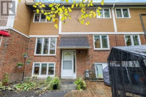 3-bedroom home for sale in Ottawa — 142 Salter Crescent
