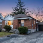 4-bedroom home for sale in Etobicoke — 143 Grandravine Drive (Photo 3)