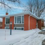 3-bedroom detached home for sale in Nipissing — 146 Fifth Avenue W (Photo 3)
