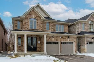 4-bedroom detached home for sale in York — 147 Dovedale Drive