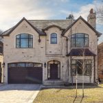 4-bedroom detached home for sale in Toronto — 147 St Leonard's Avenue (Photo 1)