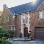4-bedroom detached home for sale in Toronto — 147 St Leonard's Avenue (Photo 4)