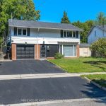 4-bedroom home for rent in Toronto — 14 Cora Crescent (Photo 4)