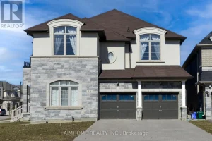 5-bedroom home for sale in Newmarket — 14 Dr Pearson Court